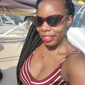 Meet your Posher, Kisha